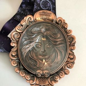 runDisney Virtual 5k 2020 Madam Leota Run Race Medal Seance Foolish Mortal